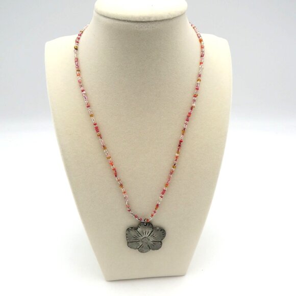 Pewter Flower Necklace 1.5" Pendant Adjustable 15" Multicolor Glass Beads - Picture 2 of 8